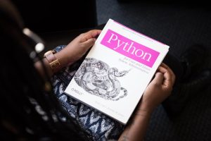 学个Python的20个最佳油管频道