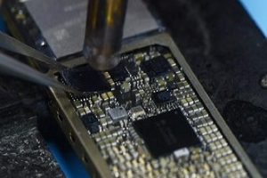 iPhone 7 主板维修课程 ( iPhone 7 Motherboard Repair Course )