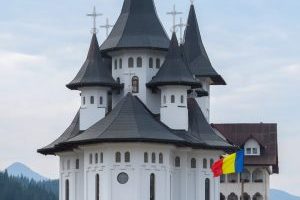 8个学习罗马尼亚语的最佳油管频道+技巧